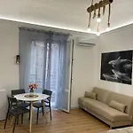 Centro Sampei Lägenhet *