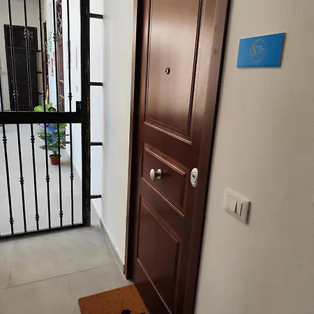 Centro Sampei Apartment *